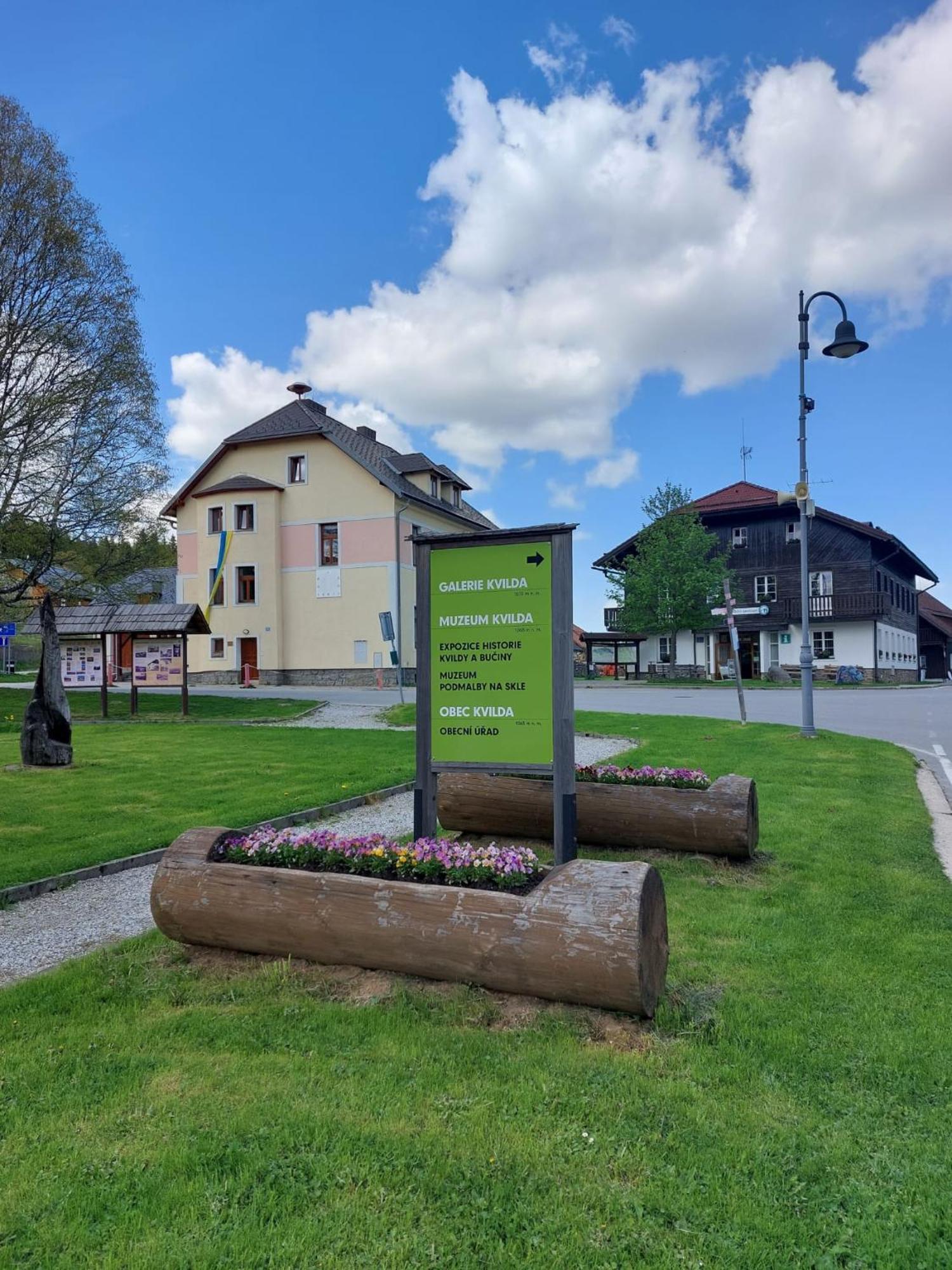 Wellness Chata Rosnatka Kvilda Exterior photo